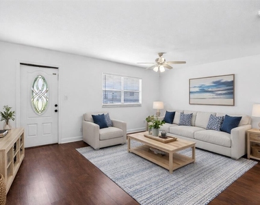 1801 Bedford Lane - Photo Thumbnail 1