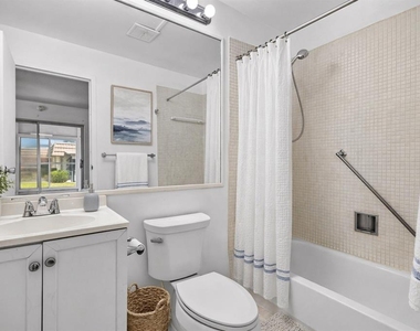 1801 Bedford Lane - Photo Thumbnail 5