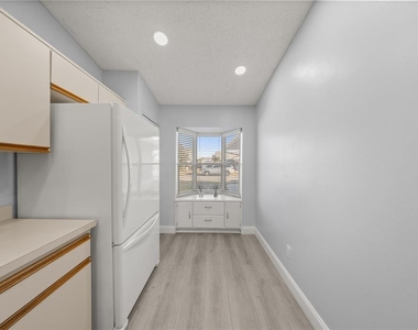 10441 Sw 85th Court - Photo Thumbnail 7