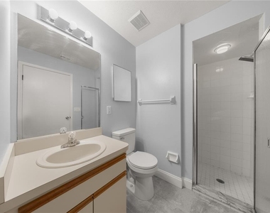 10441 Sw 85th Court - Photo Thumbnail 13