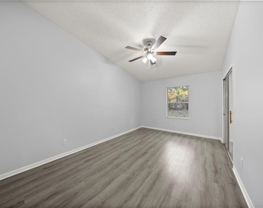 10441 Sw 85th Court - Photo Thumbnail 21