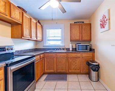 103 E Mohawk Avenue - Photo Thumbnail 9