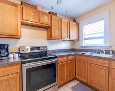 103 E Mohawk Avenue - Photo Thumbnail 10