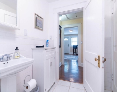 103 E Mohawk Avenue - Photo Thumbnail 15