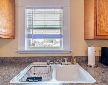 103 E Mohawk Avenue - Photo Thumbnail 11