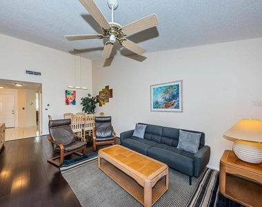 6151 Bahia Del Mar Boulevard - Photo Thumbnail 8
