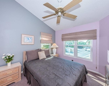6151 Bahia Del Mar Boulevard - Photo Thumbnail 16
