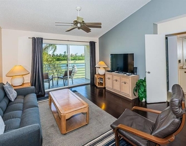 6151 Bahia Del Mar Boulevard - Photo Thumbnail 9