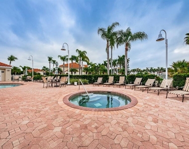 6151 Bahia Del Mar Boulevard - Photo Thumbnail 17