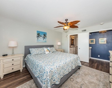 6151 Bahia Del Mar Boulevard - Photo Thumbnail 9