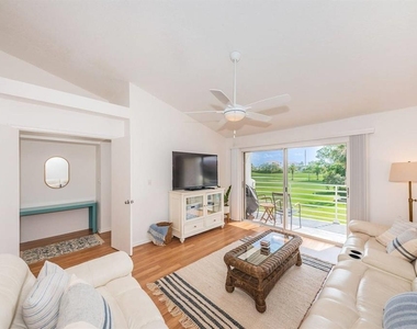 6059 Bahia Del Mar Boulevard - Photo Thumbnail 8