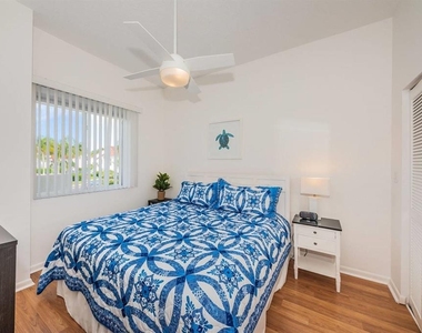 6059 Bahia Del Mar Boulevard - Photo Thumbnail 10