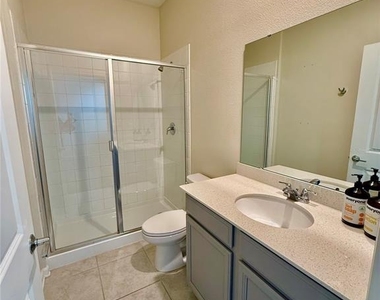 4526 Tahoe Circle - Photo Thumbnail 10