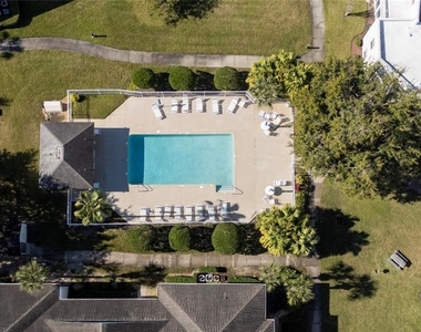 3930 Southpointe Drive - Photo Thumbnail 10