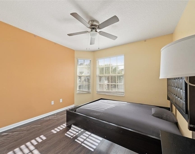 3930 Southpointe Drive - Photo Thumbnail 21