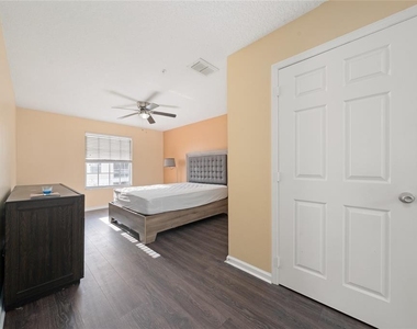 3930 Southpointe Drive - Photo Thumbnail 26