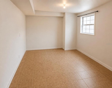 301 Clark Street - Photo Thumbnail 2