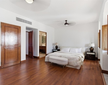 65 Calle San Francisco - Photo Thumbnail 3