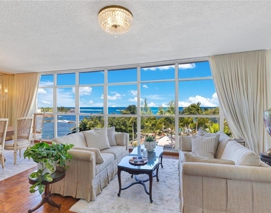 800 Ashford Avenue - Photo Thumbnail 4