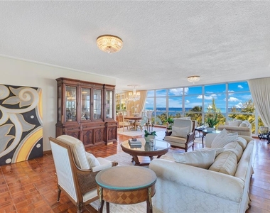 800 Ashford Avenue - Photo Thumbnail 12