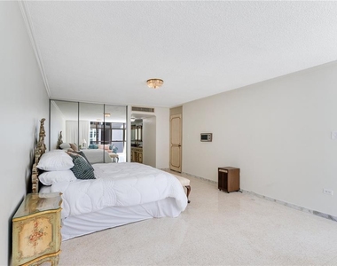 800 Ashford Avenue - Photo Thumbnail 24
