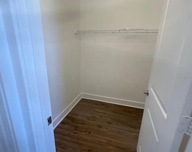 5525 Agostino Way - Photo Thumbnail 35