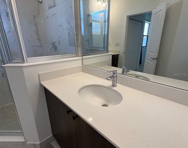 5525 Agostino Way - Photo Thumbnail 32
