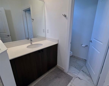 5525 Agostino Way - Photo Thumbnail 31
