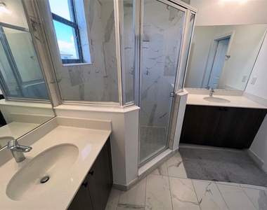 5525 Agostino Way - Photo Thumbnail 34