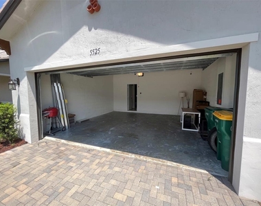5525 Agostino Way - Photo Thumbnail 45
