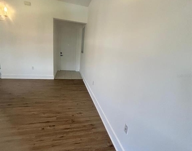 5525 Agostino Way - Photo Thumbnail 18