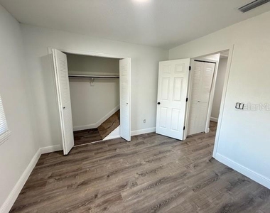 133 Garden Drive - Photo Thumbnail 14