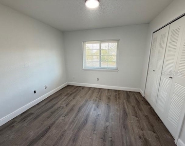 133 Garden Drive - Photo Thumbnail 13