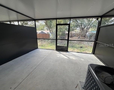 133 Garden Drive - Photo Thumbnail 7