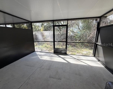 137 Garden Drive - Photo Thumbnail 8