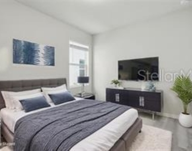 5079 Royal Point Avenue - Photo Thumbnail 27