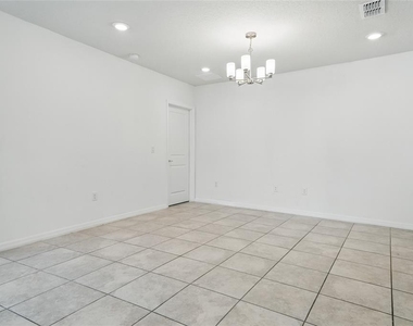 5079 Royal Point Avenue - Photo Thumbnail 42