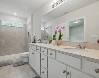5079 Royal Point Avenue - Photo Thumbnail 25
