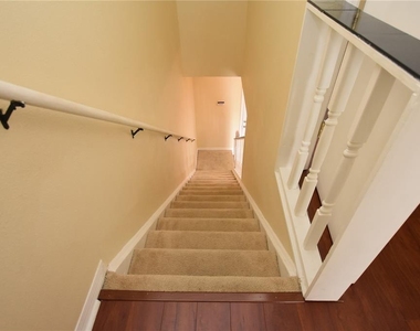 10832 Savannah Wood Drive - Photo Thumbnail 3