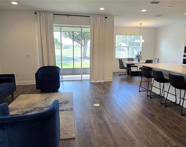 18410 Blue Heron Circle - Photo Thumbnail 19