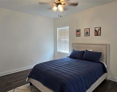 18410 Blue Heron Circle - Photo Thumbnail 39
