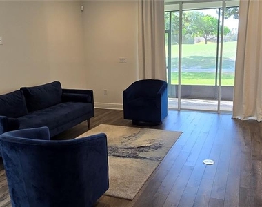 18410 Blue Heron Circle - Photo Thumbnail 13