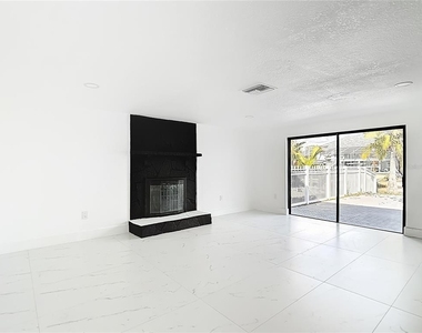 9920 San Mateo Way - Photo Thumbnail 21