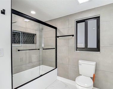 9920 San Mateo Way - Photo Thumbnail 28