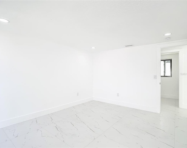 9920 San Mateo Way - Photo Thumbnail 24