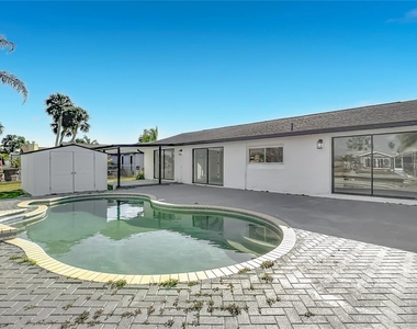 9920 San Mateo Way - Photo Thumbnail 48