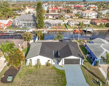 9920 San Mateo Way - Photo Thumbnail 5