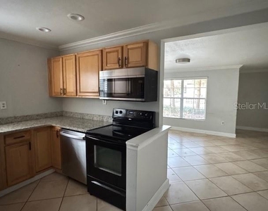 616 Palmer Street - Photo Thumbnail 5
