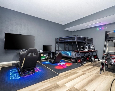 5251 Wildwood Way - Photo Thumbnail 45