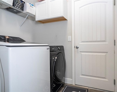 5251 Wildwood Way - Photo Thumbnail 22